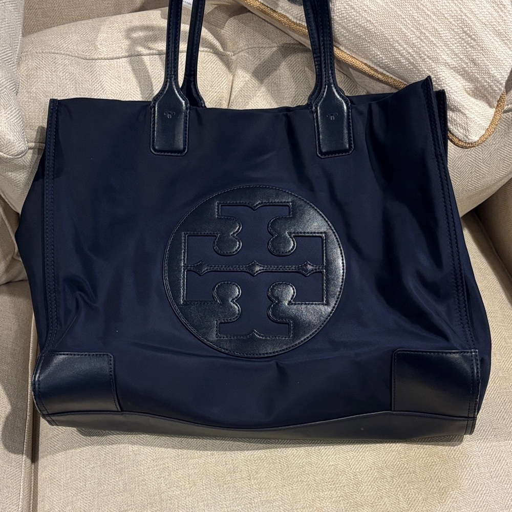 Tory Burch Navy Tote Bag with Logo - Picture 8 of 14